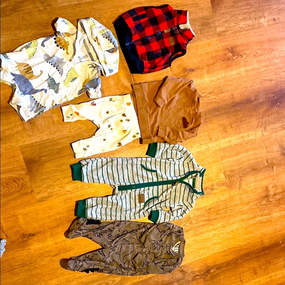 Baby onesies and outfits by Carter’s